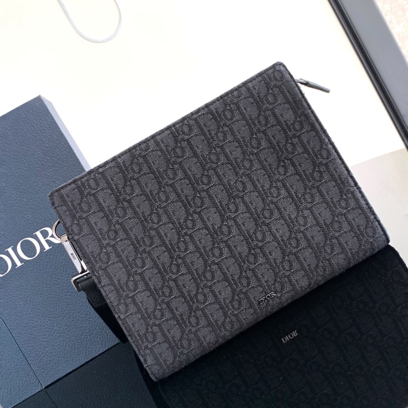 D*or clutch bags